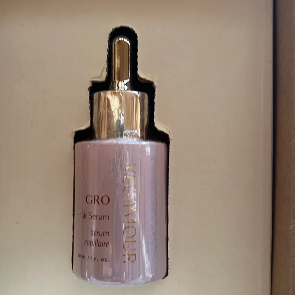 Vegamour hair serum NIB
